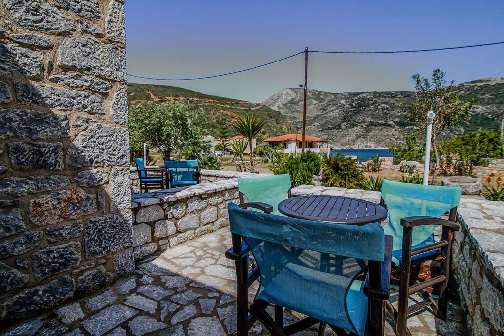 Psamathous Guesthouse Porto Kagio Exterior foto